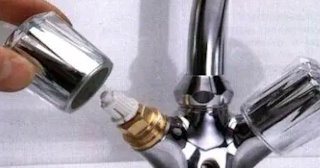 Устранение течи из крана в Астрахани - быстро, качественно, недорого от 1038 руб.